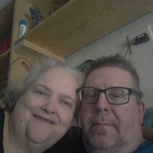 Meet your Posher, Larry